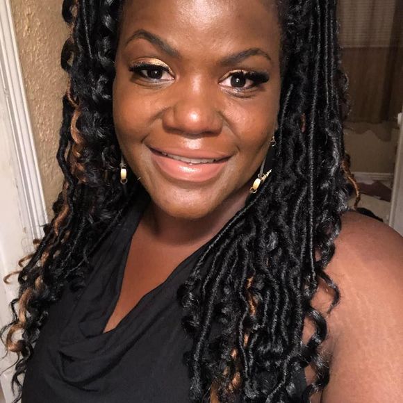 Meet your Posher, Yulonda - Picture 1 of 1